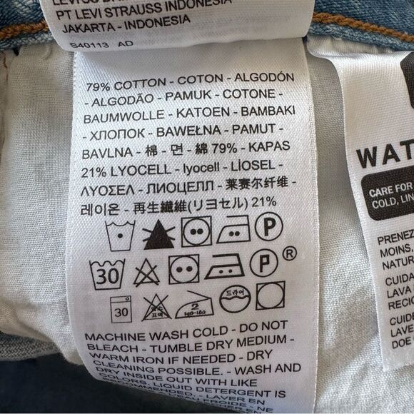 LEVI’S Premium Ribcage Straight Ankle Jeans in Middle Road Size 26 - Picture 15 of 16